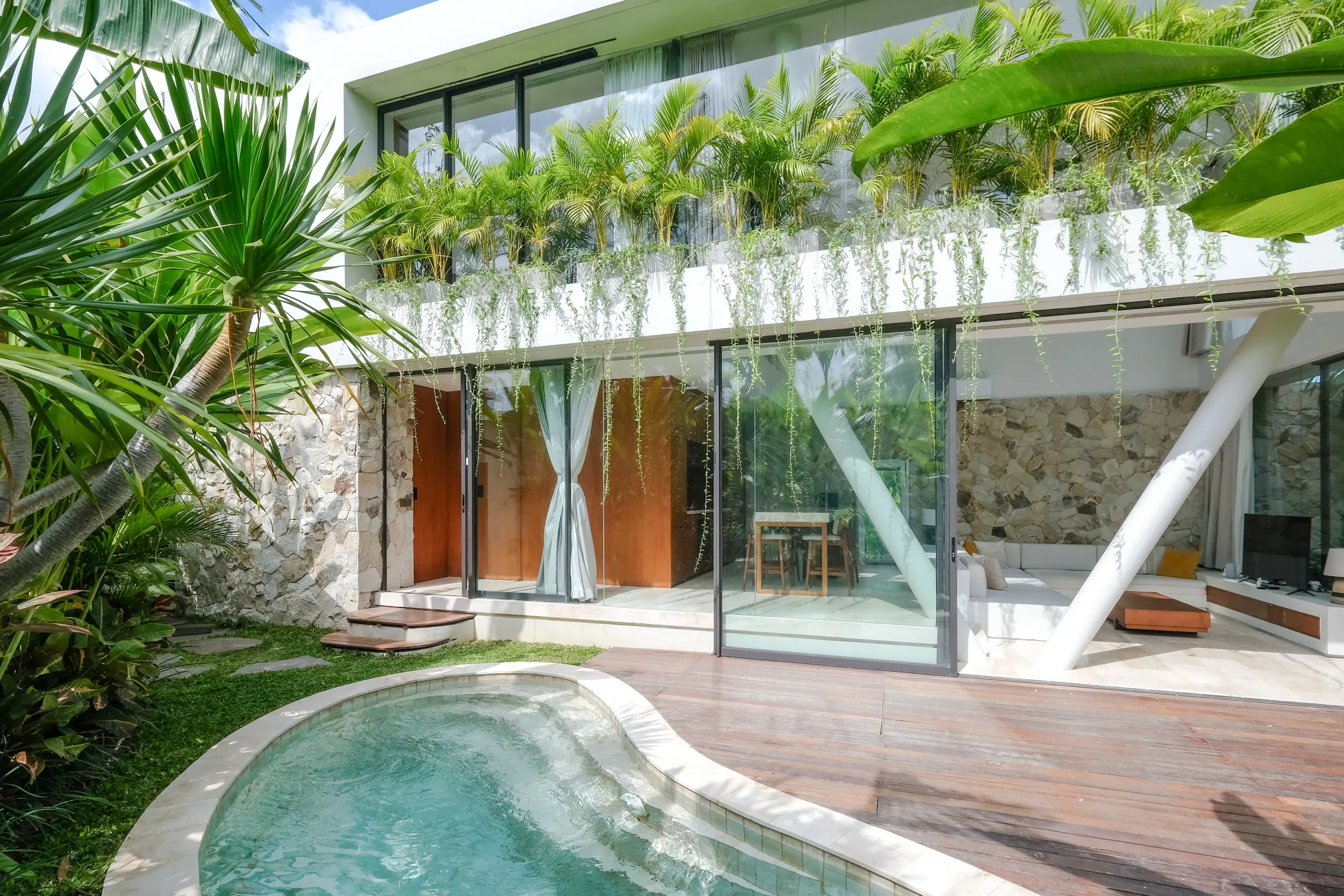 RUMAH ELAINE — gallery image 1